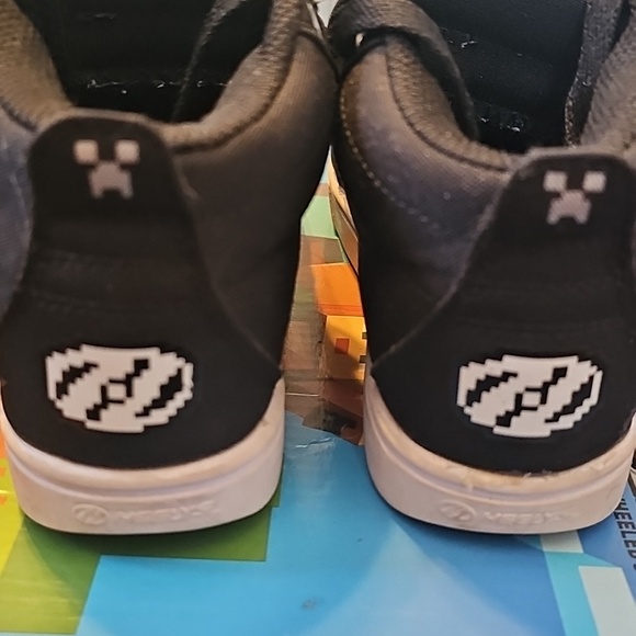 Minecraft Heeleys - Picture 5 of 13